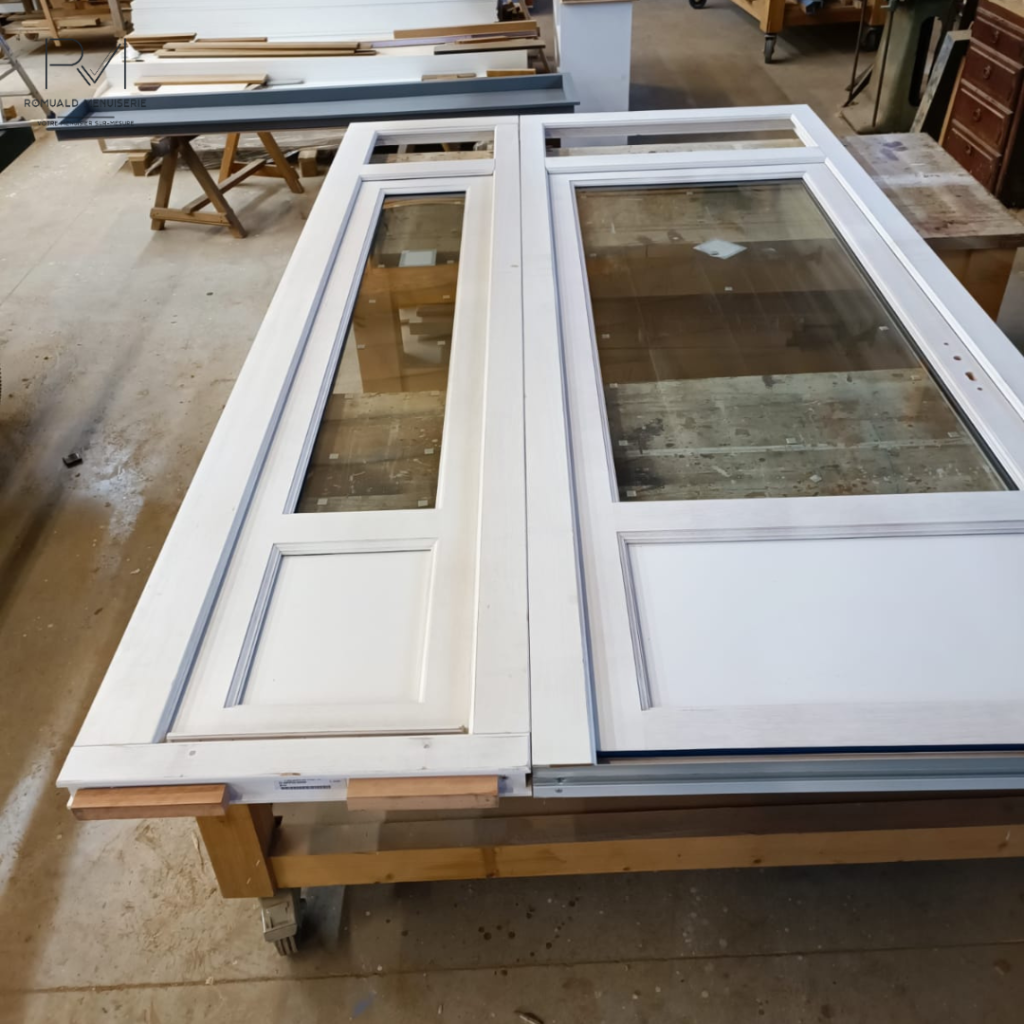 Porte d'entrée sur mesure - Romuald Menuiserie